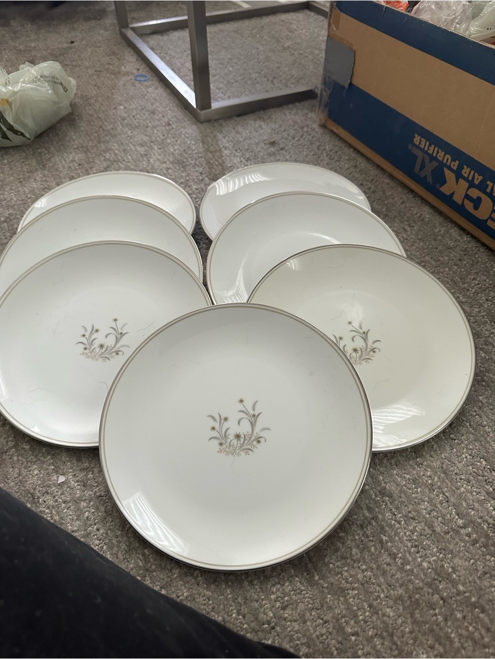 Noritake White Porcelain Dinner Plates with Gold Floral Accents - Set of 6